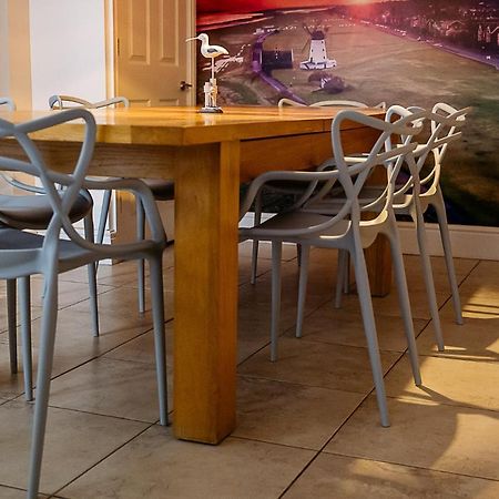 Sunny Seaside Beach House Lytham Centre Sleeps 8 Lytham St Annes Exterior photo